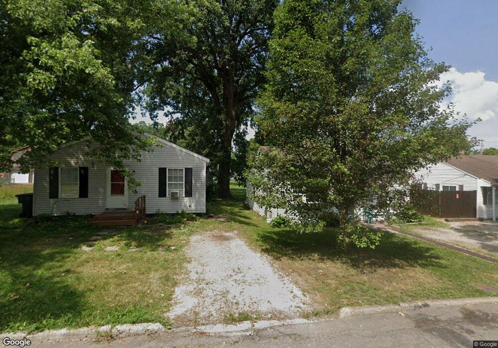 2411 S Penn St, Muncie, IN 47302 - photo 1