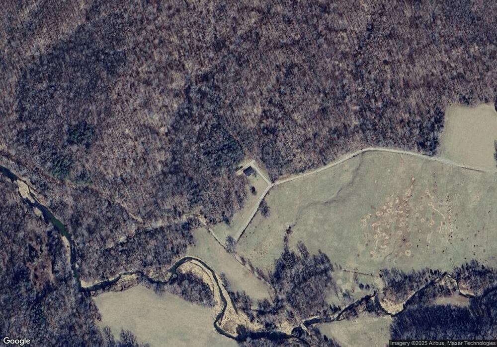 744 Upper Alsup Rd, Tennessee Ridge, TN 37178 - photo 1