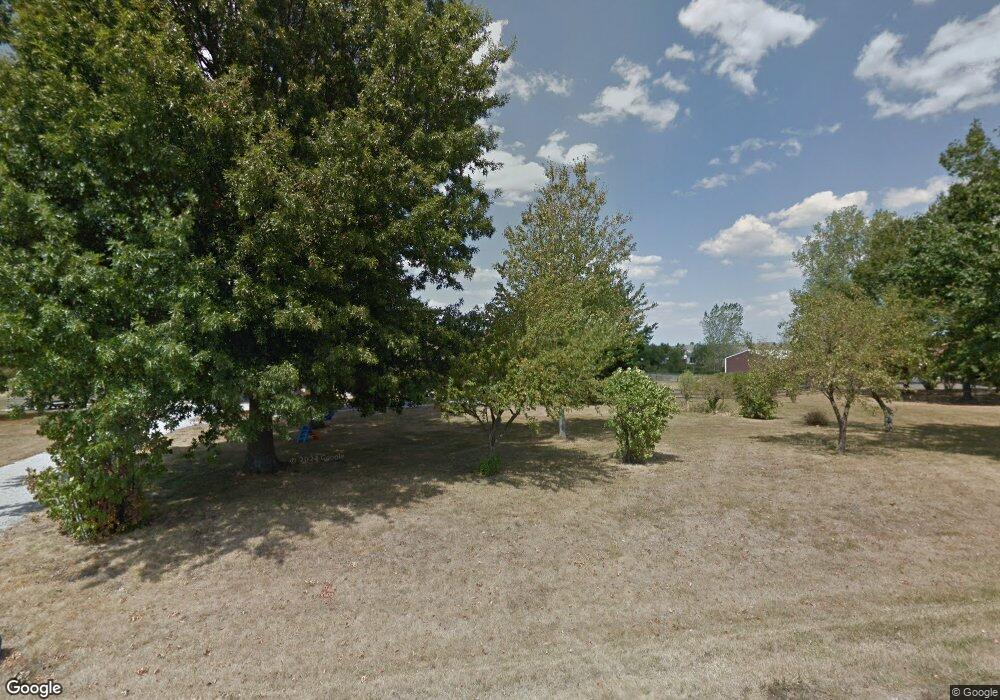 1027 Magnolia St, Raymore, MO 64083 - photo 1