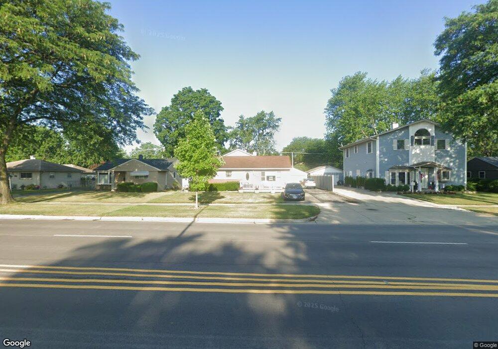 2407 Wilke Rd, Rolling Meadows, IL 60008 - photo 1