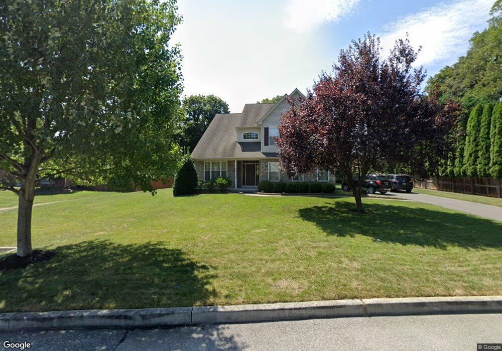 301 Melanies Way, Wallingford, PA 19086 - photo 1