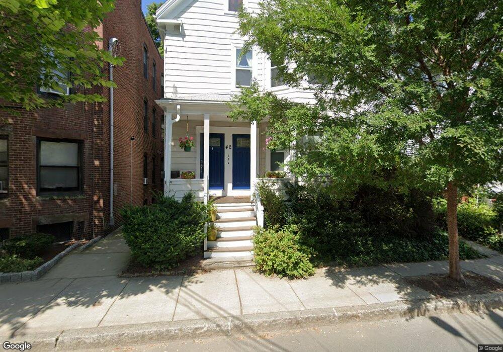 42 Cedar St unit 2,42, Somerville, MA 02143 - photo 1