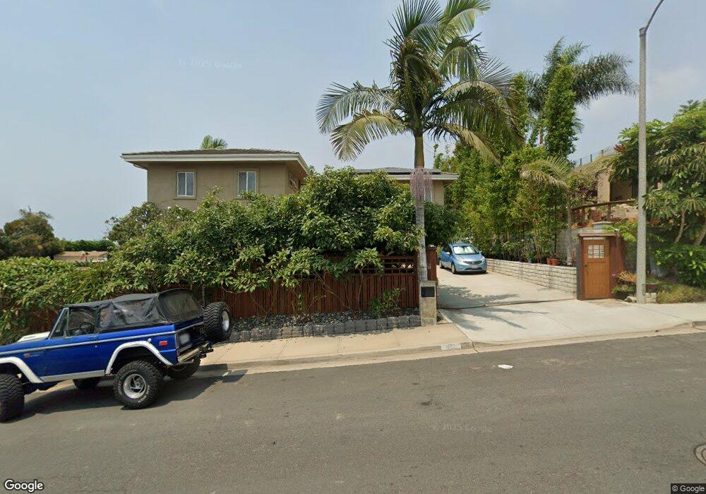 1200 Chinquapin Ave, Carlsbad, CA 92008 - photo 1