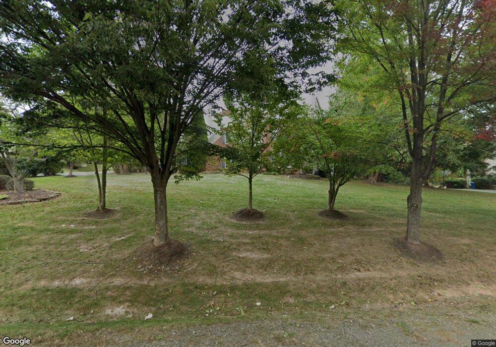 1163 Meadowlook Ct, Reston, VA 20194 - photo 1