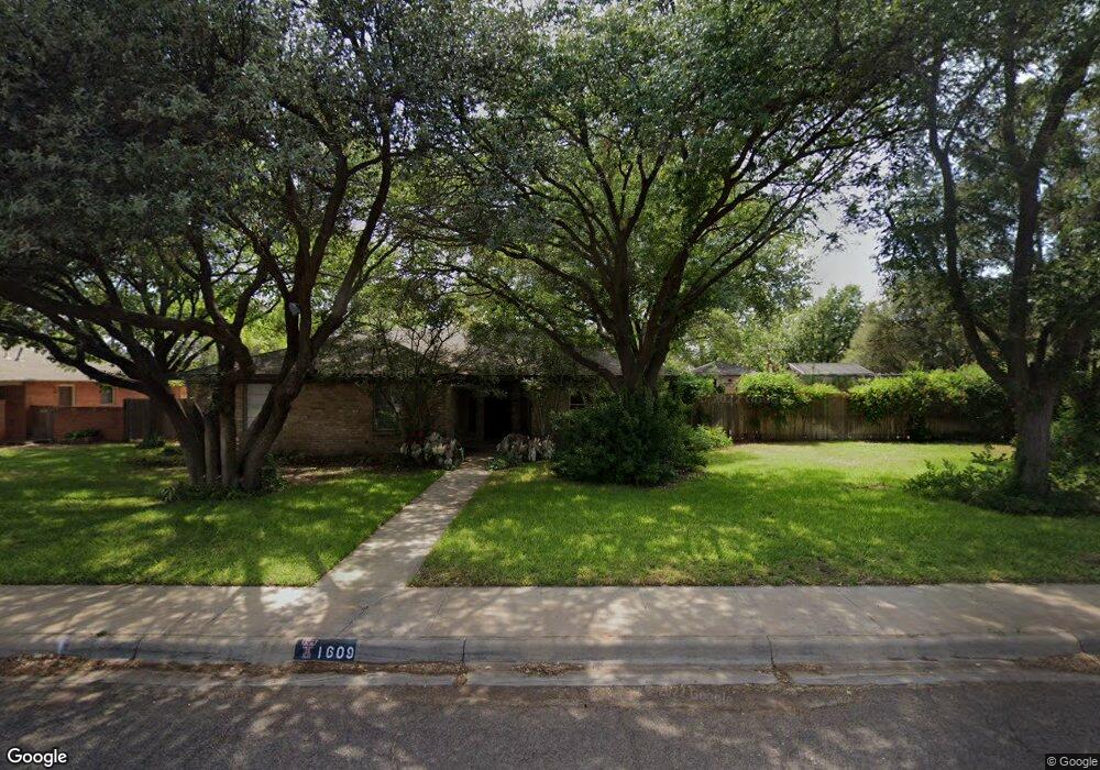 1609 N I St, Midland, TX 79701 - photo 1