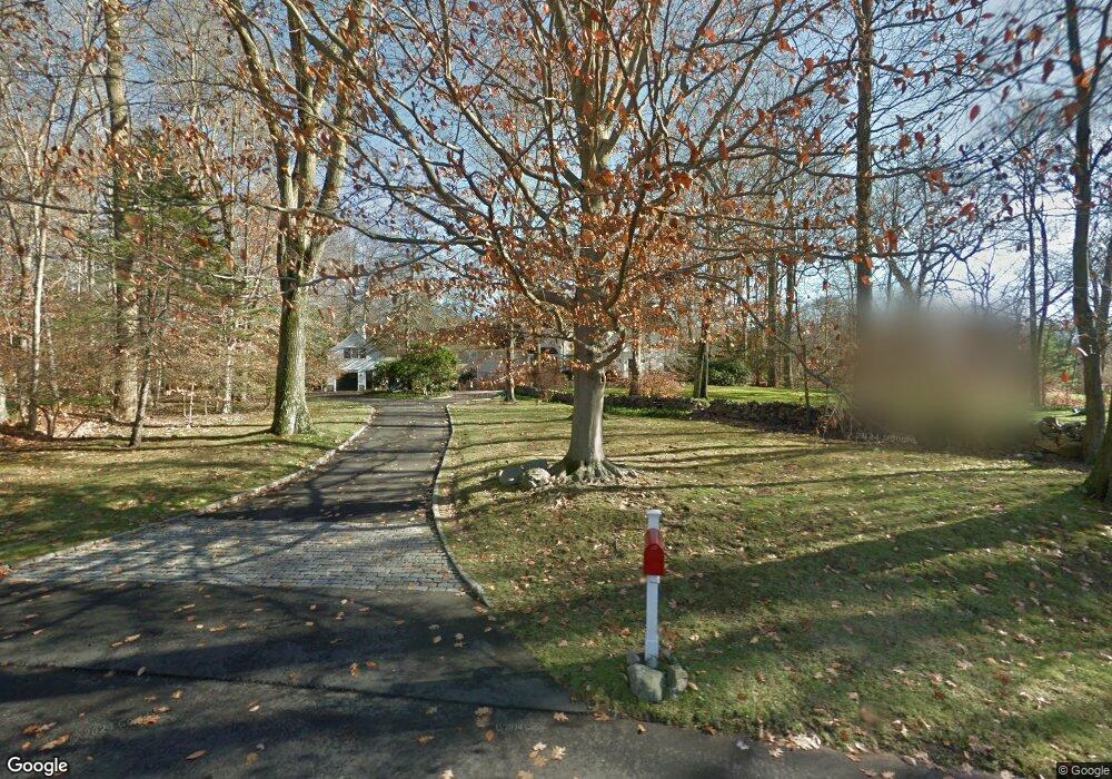 9 Turtle Back Ln E, New Canaan, CT 06840 - photo 1