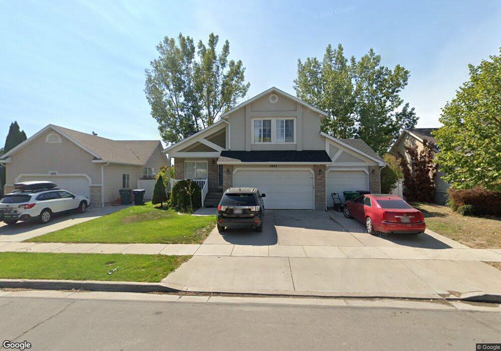 1424 S Pebblecreek Dr, Layton, UT 84041 - photo 1