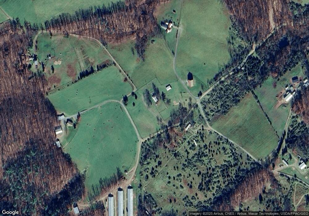 12 Chicken Run Ln, Points, WV 25437 - photo 1