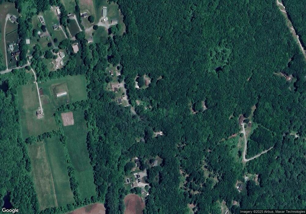 142 Corbin Rd, Dudley, MA 01571 - photo 1