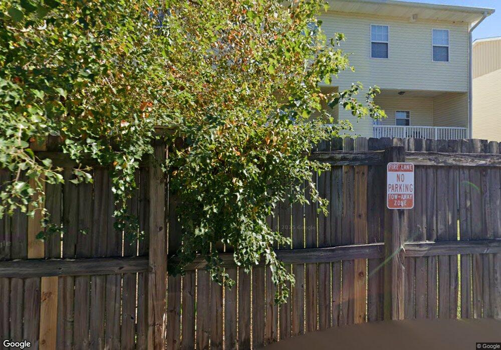 323 Laurel Oak Ln, Savannah, GA 31404 - photo 1