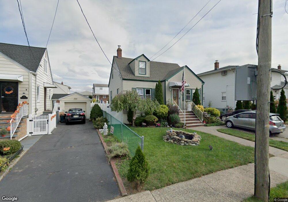 88 Phillips Ave, South Hackensack, NJ 07606 - photo 1