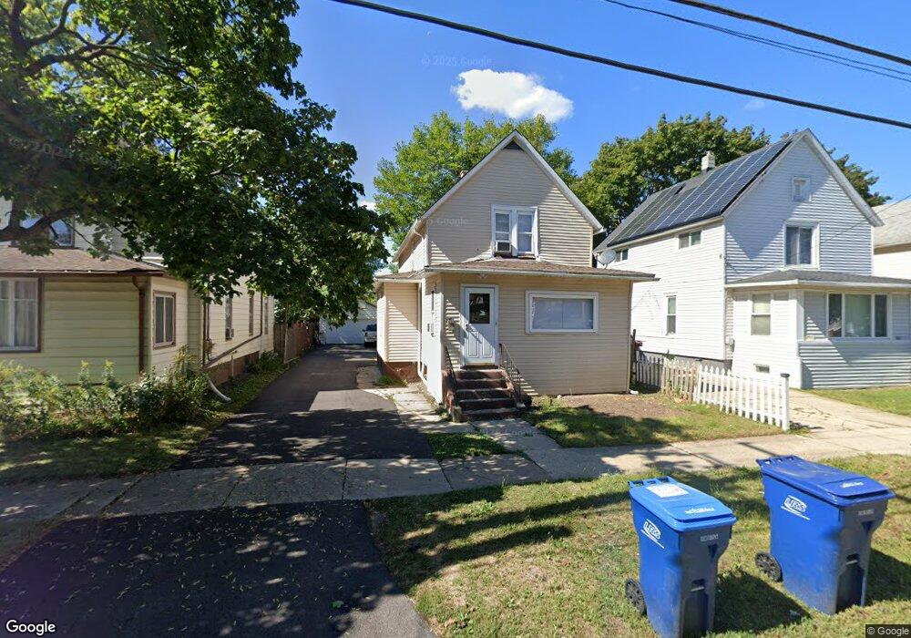 122 N Jackson St, Waukegan, IL 60085 - photo 1