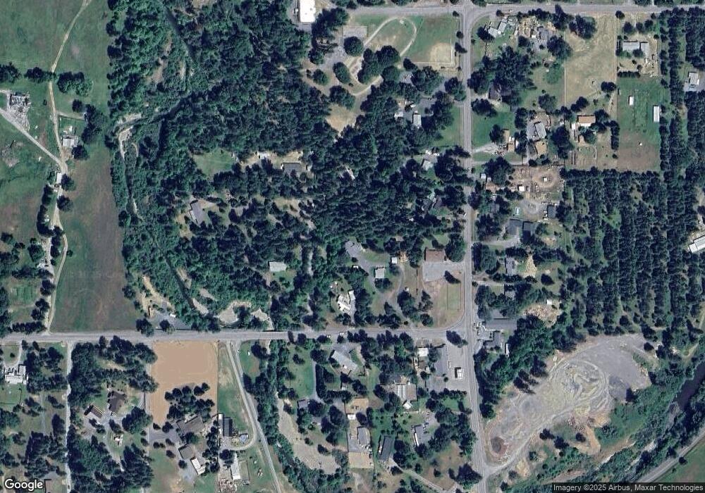 56 Queen's Branch Rd, Rogue River, OR 97537 - photo 1