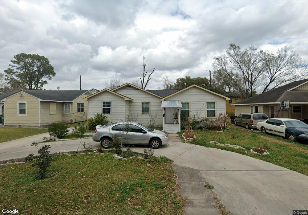 4523 Dewberry St, Houston, TX 77021 - photo 1