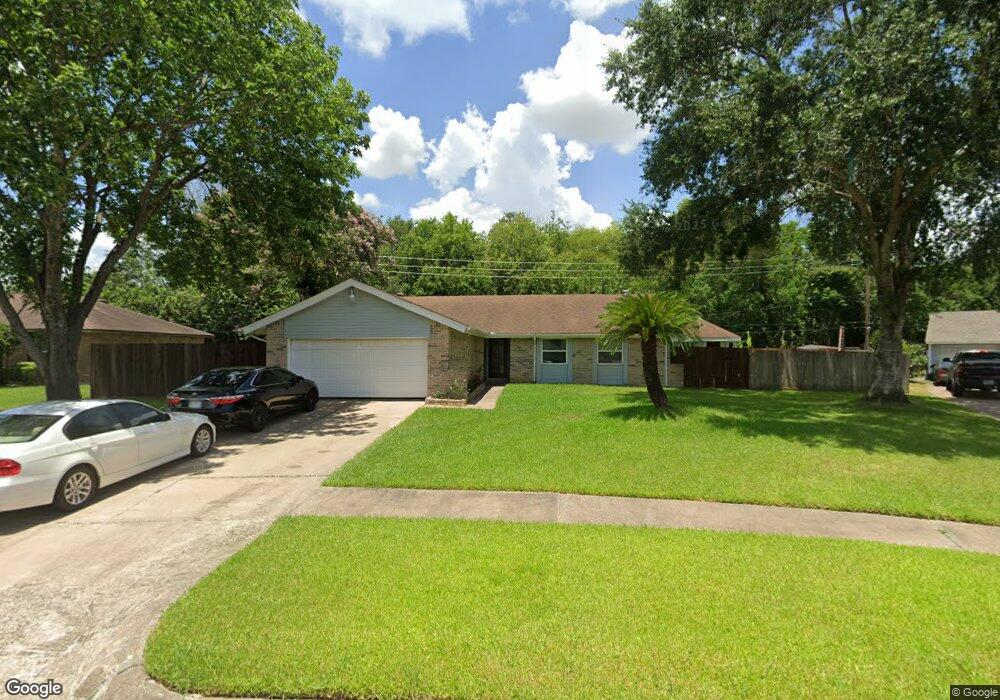 8439 Misty Vale Ln, Houston, TX 77075 - photo 1