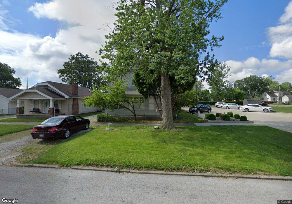 713 Prairie Ave, Mattoon, IL 61938 - photo 1