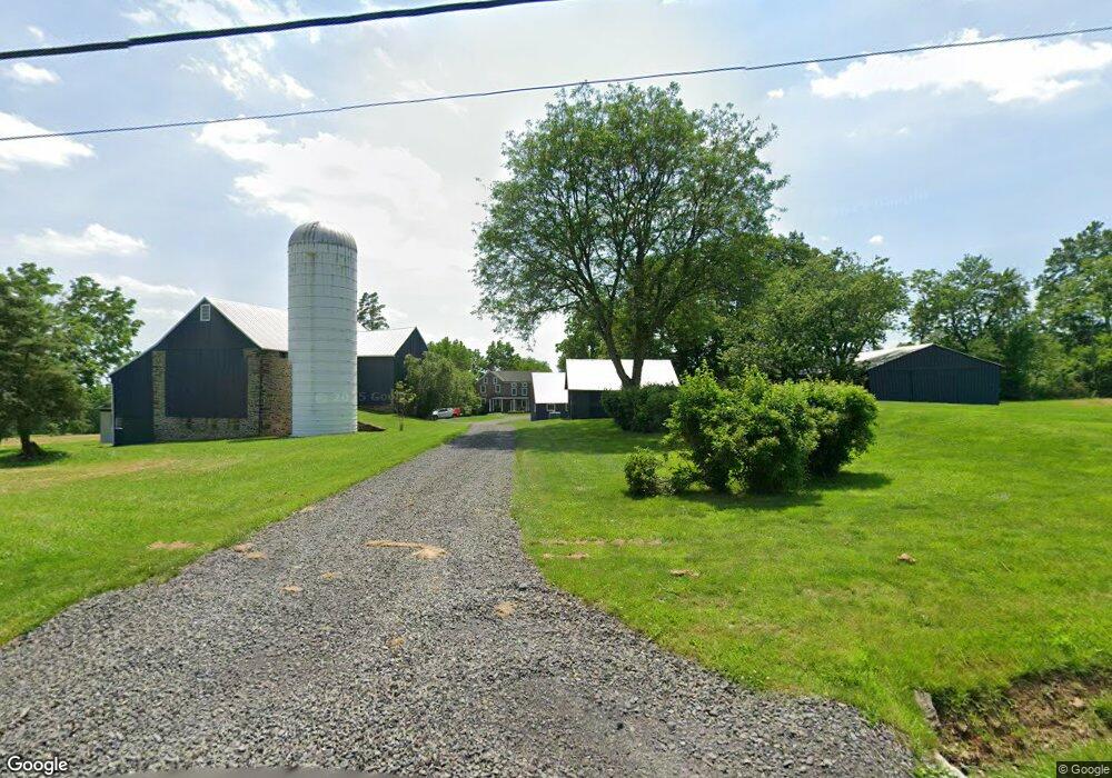 5860 Worthington Rd, Doylestown, PA 18902 - photo 1