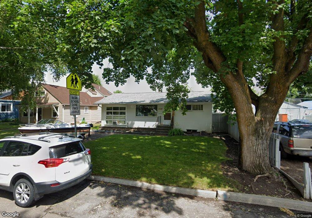 1027 6th Ave E, Kalispell, MT 59901 - photo 1