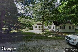314 E South St, Moweaqua, IL 62550