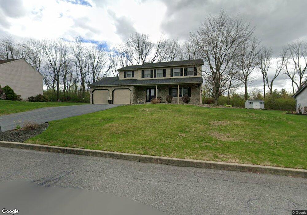 1204 Riverview Dr, Reading, PA 19605 - photo 1