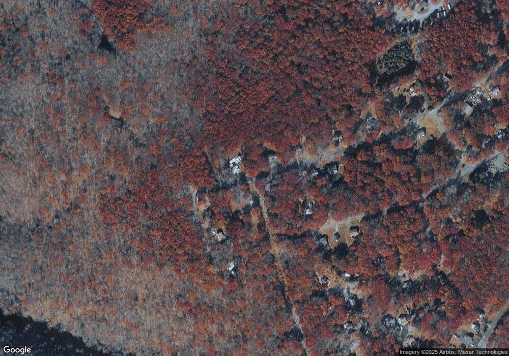 294 Mohawk Dr, Middle Smithfield Township, PA 18302 - photo 1