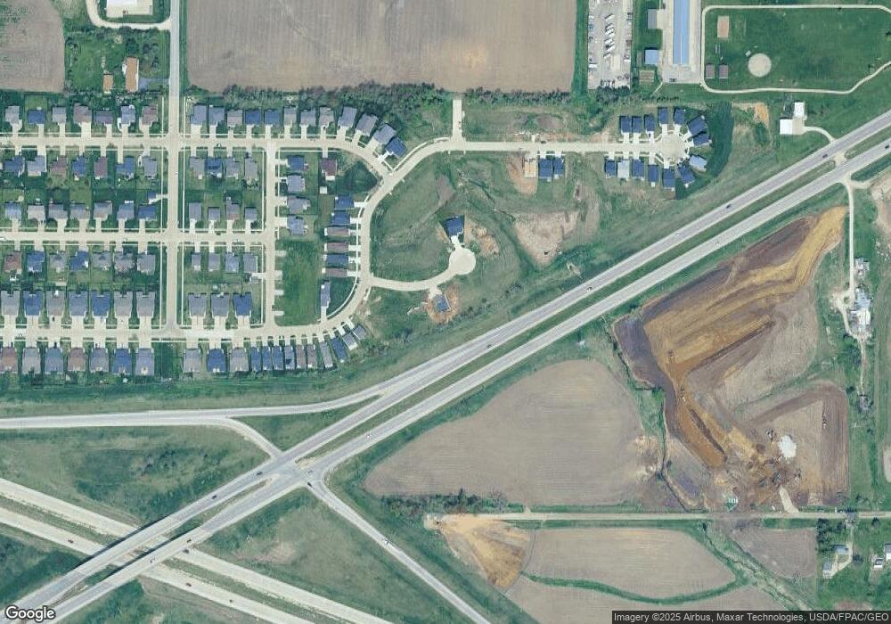 3142 Golden Gate Ct SW, Cedar Rapids, IA 52404 - photo 1