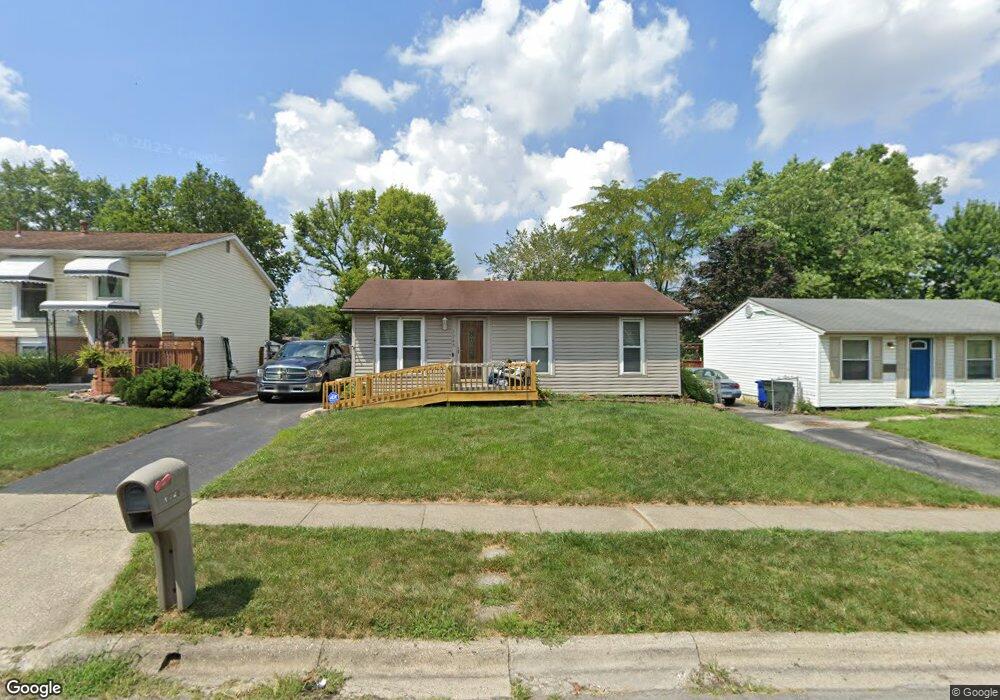 1745 Rivermont Rd, Columbus, OH 43223 - photo 1