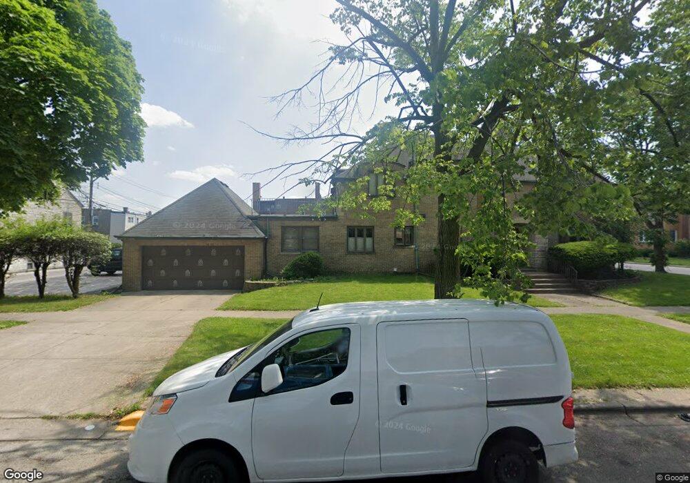 1903 Grove Ave, Berwyn, IL 60402 - photo 1