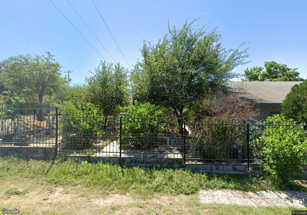 43 W Gustavus St unit 43, Laredo, TX 78040 - photo 1