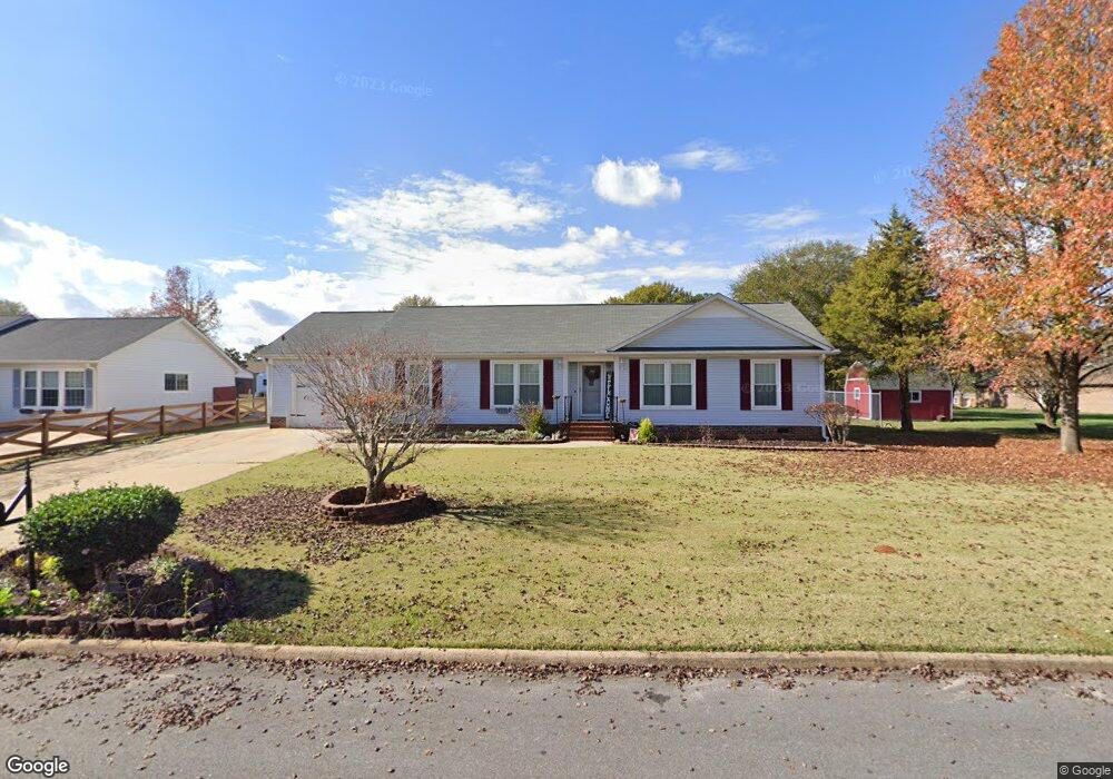 131 Amberwood Ln, Mauldin, SC 29662 - photo 1