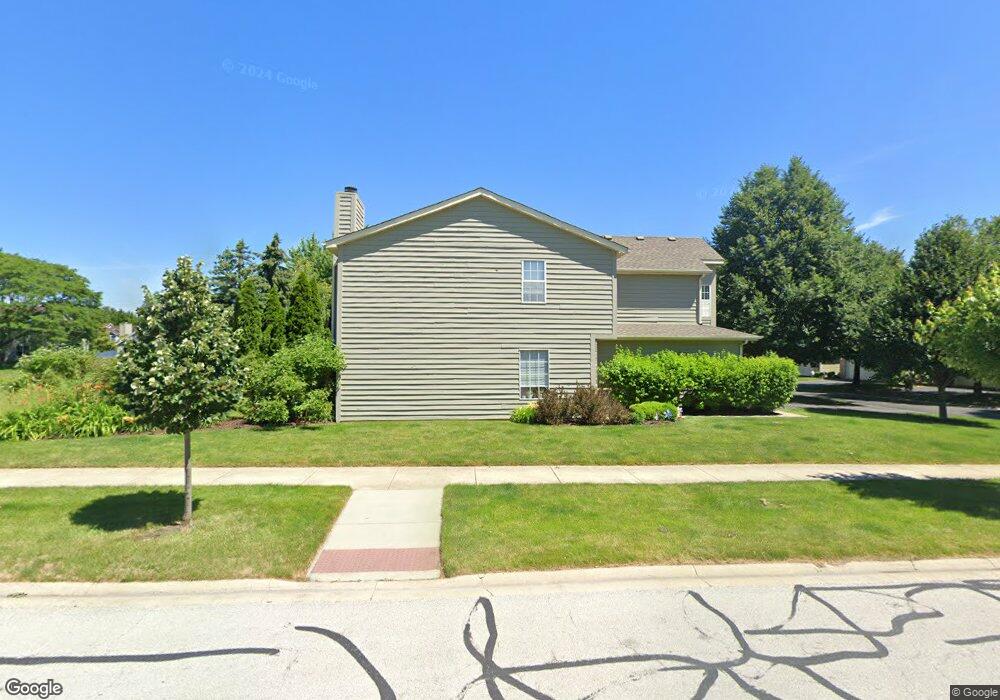 1708 Tamahawk Ln, Naperville, IL 60564 - photo 1