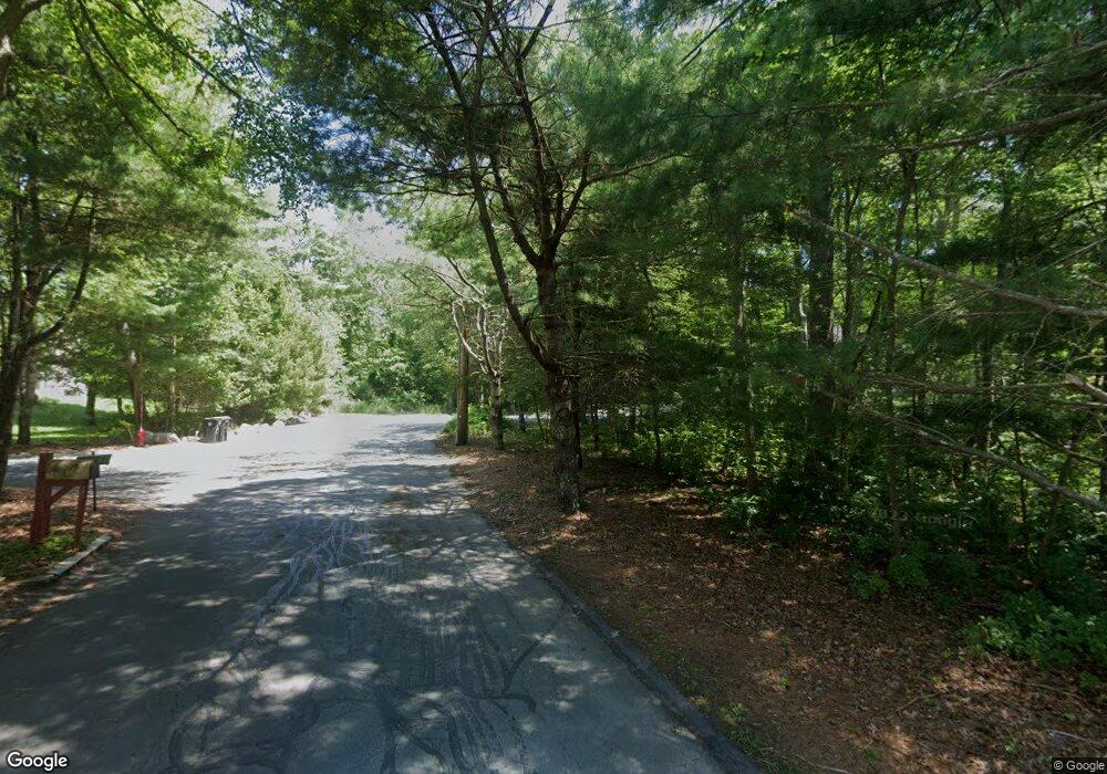 10 Gentry Ln, South Dartmouth, MA 02748 - photo 1