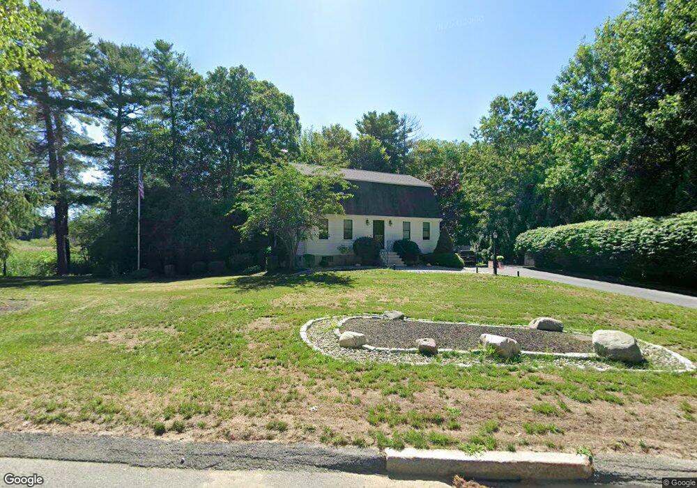 121 Edgewater Dr, Pembroke, MA 02359 - photo 1