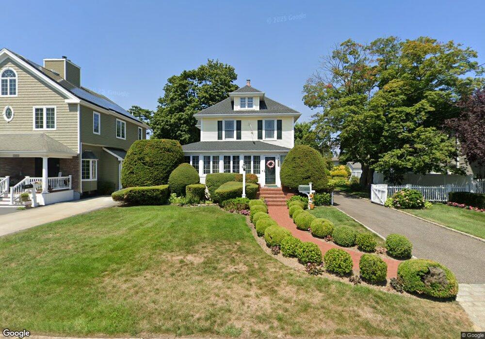 3939 Hickory St, Seaford, NY 11783 - photo 1