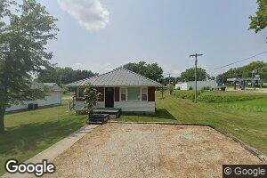 105 S Elmira St, Highland, KS 66035