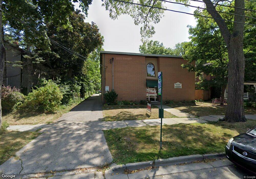 723 W Shiawassee St, Lansing, MI 48915 - photo 1