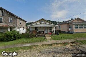 8122 Sycamore Ave, Hamlin, WV 25523