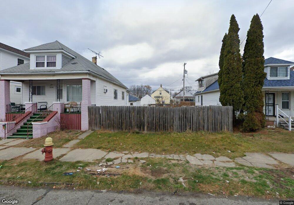 5039 Talbot St, HamtraMcK, MI 48212 - photo 1