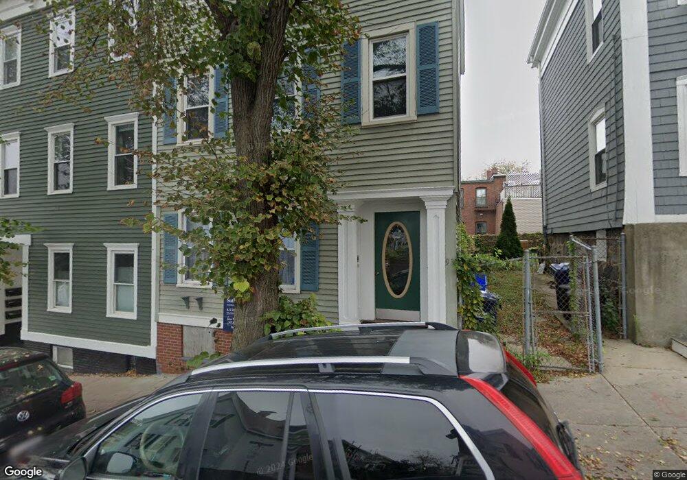 93 Pearl St unit 3,93, Charlestown, MA 02129 - photo 1