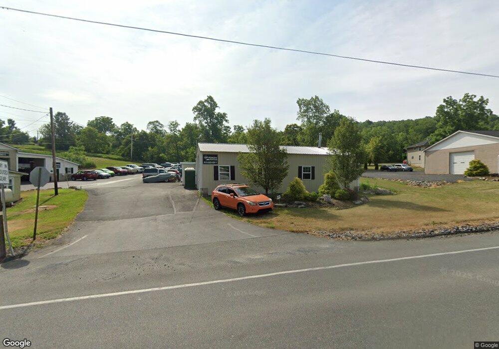 4581 Chestnut St, Emmaus, PA 18049 - photo 1