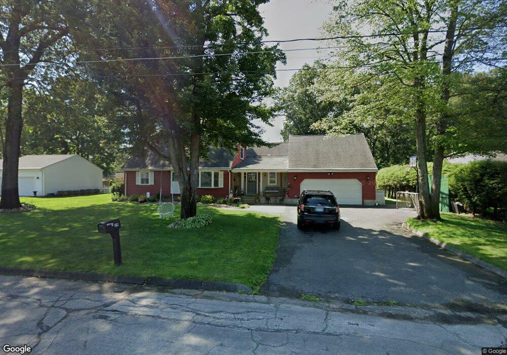 19 Deborah Rd, Windsor Locks, CT 06096 - photo 1