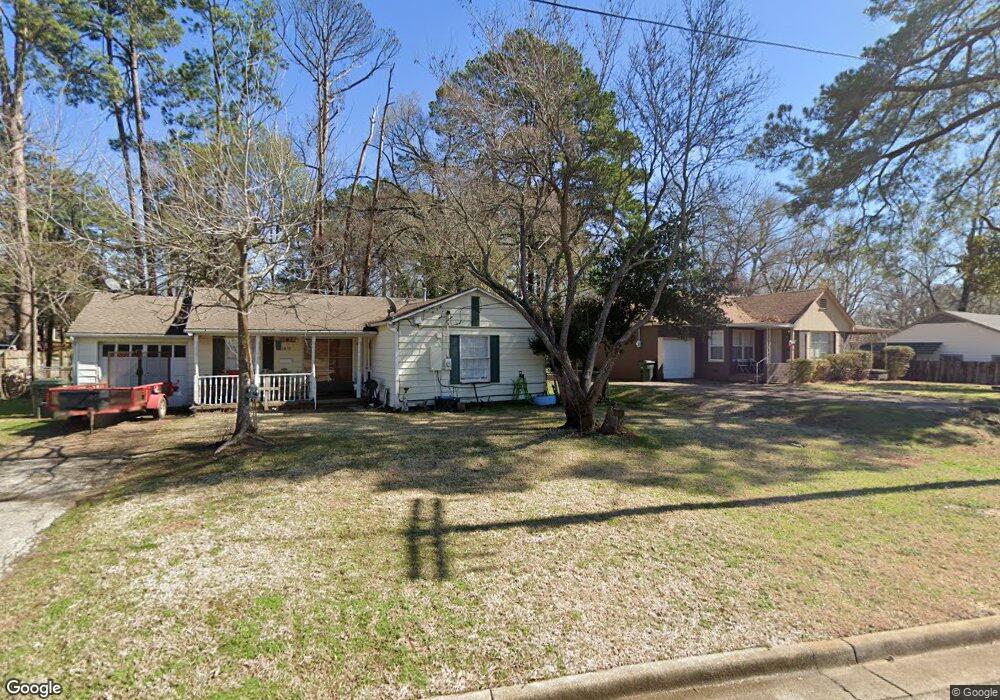 2002 Sunnybrook Dr, Tyler, TX 75701 - photo 1