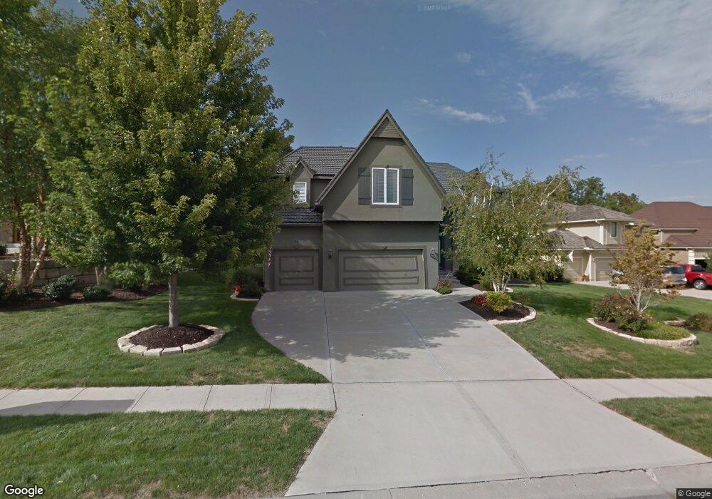 21118 W 95th Terrace, Lenexa, KS 66220 - photo 1