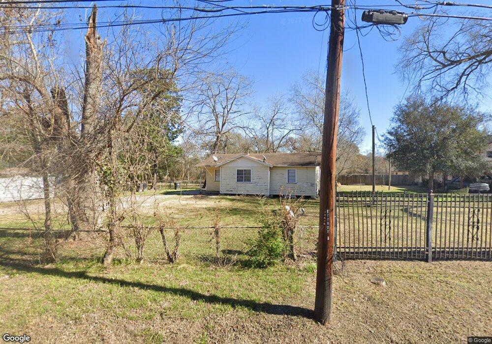 10422 Peach St, Houston, TX 77093 - photo 1