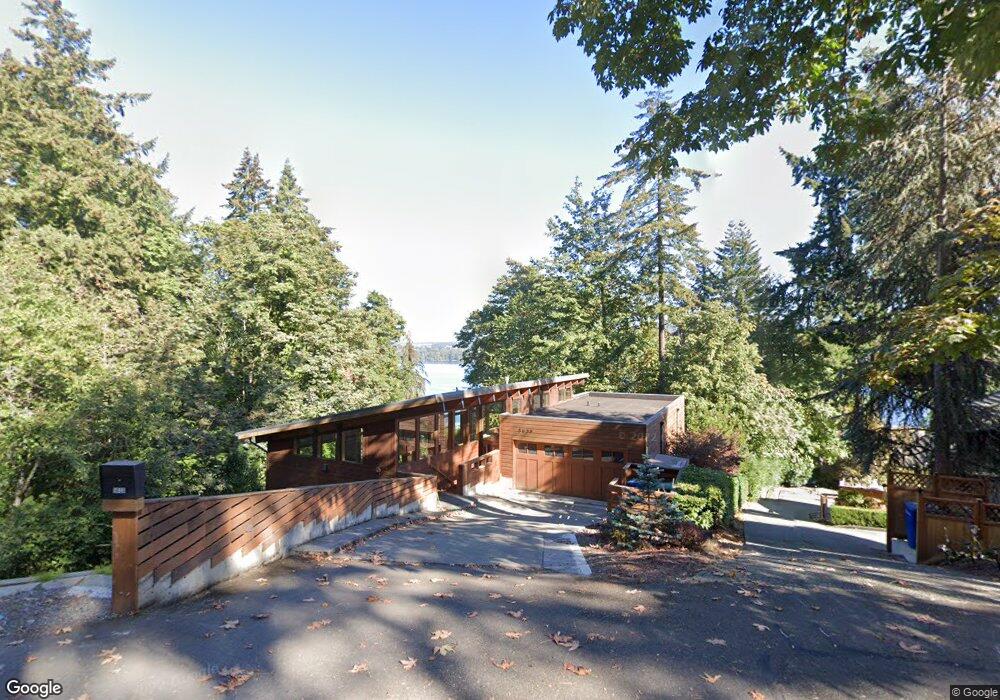 5638 E Mercer Way, Mercer Island, WA 98040 - photo 1