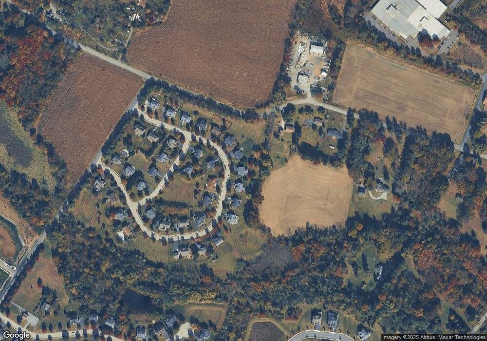 317 Aftons Cir, Spring City, PA 19475 - photo 1