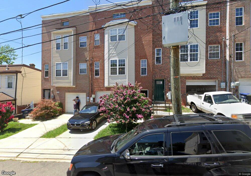 5518 Hunt Place NE, Washington, DC 20019 - photo 1