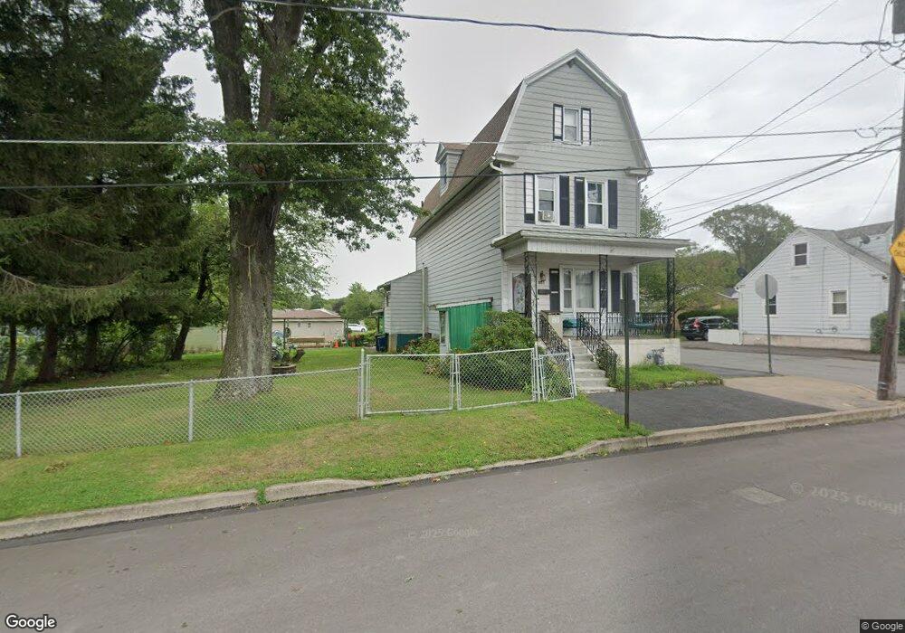 851 Seybert St, Hazleton, PA 18201 - photo 1