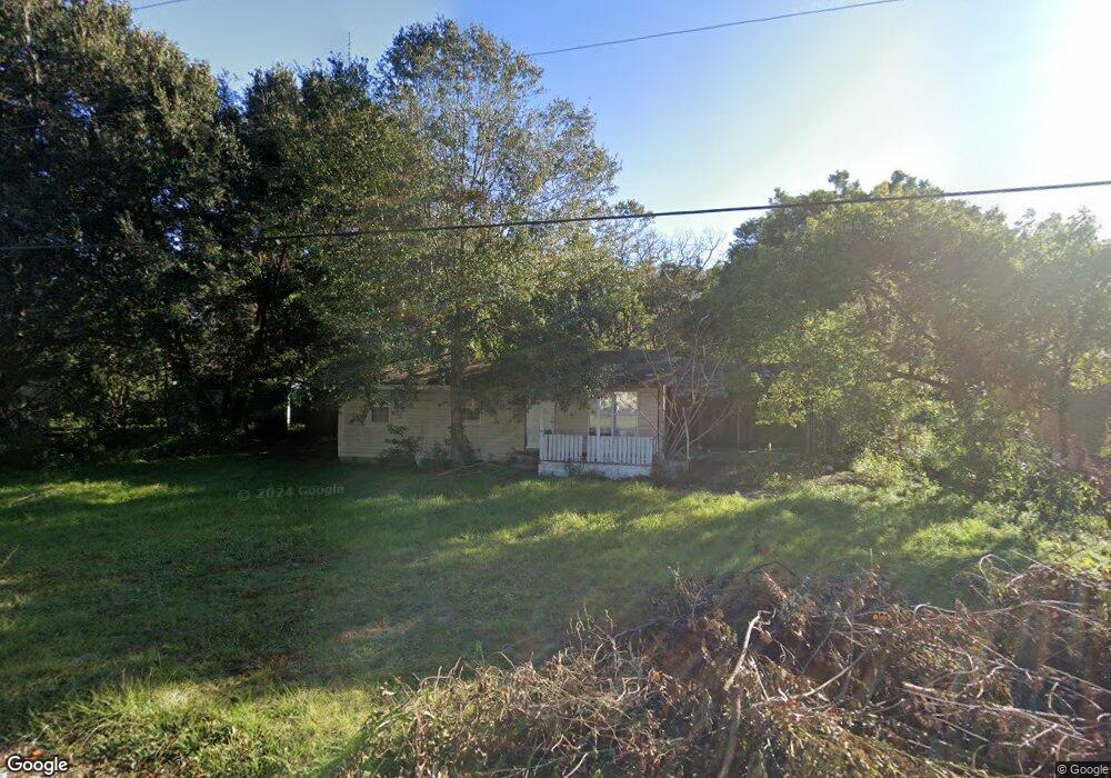 1242 N Darien St SW, Darien, GA 31305 - photo 1