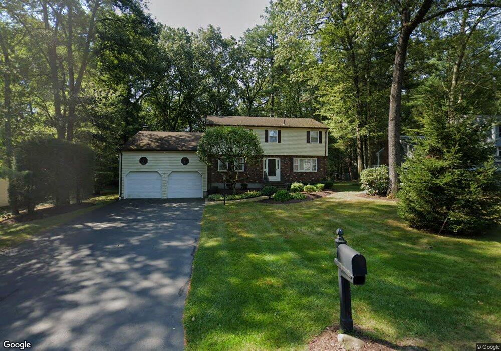 5 Tallwood Rd, Farmington, CT 06032 - photo 1